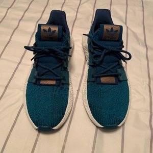 Adidas Prophere Sneakers